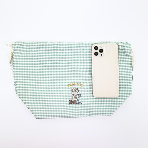 スヌーピー ライナス 巾着ランチバッグ グリーンチェック SNOOPY 商品画像2：キャラグッズPERFECT WORLD TOKYO