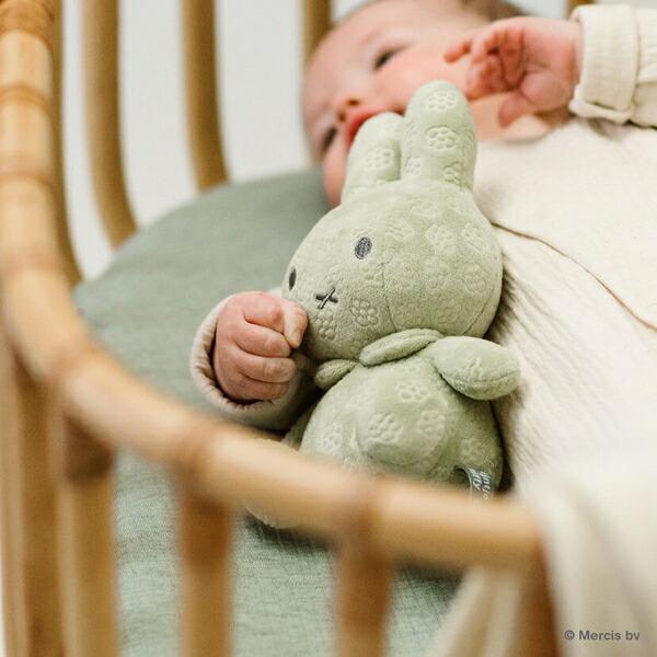 ミッフィー miffy x Little Dutch Flower ぬいぐるみ(20cm) 抹茶グリーン ベビー 出産祝い 商品画像2：キャラグッズPERFECT WORLD TOKYO