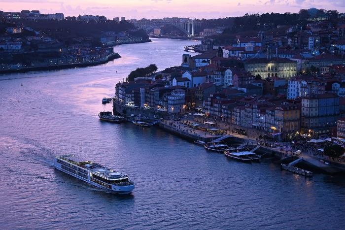 NIKKOR Z 70-200mm f/2.8 VR S 商品画像6：沙羅の木 plus