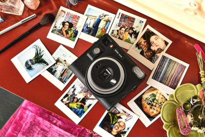 instax SQUARE SQ40 チェキスクエア [ブラック] 商品画像13：沙羅の木