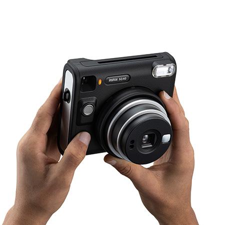 instax SQUARE SQ40 チェキスクエア [ブラック] 商品画像7：沙羅の木