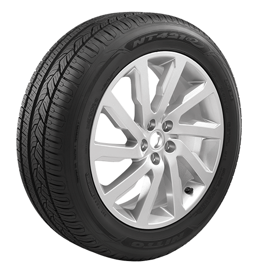 NT 421Q 315/35R20 110W XL 商品画像1：トレッド新横浜師岡店