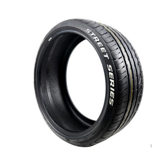 STREET SERIES UHP 215/45R17 92V